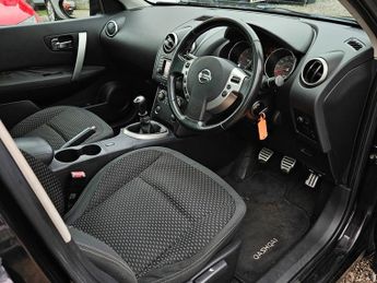 Nissan Qashqai 1.5 dCi n-tec Hatchback 5dr Diesel Manual 2WD (139 g/km, 105 bhp