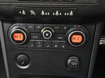 Nissan Qashqai 1.5 dCi n-tec Hatchback 5dr Diesel Manual 2WD (139 g/km, 105 bhp