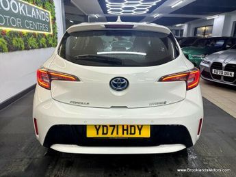 Toyota Corolla ICON TECH [SAT NAV, HEATED SEATS & REVERSE CAMERA]