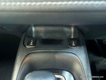Toyota Corolla ICON TECH [SAT NAV, HEATED SEATS & REVERSE CAMERA]
