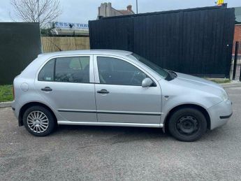 Skoda Fabia COMFORT 16V (75BHP)