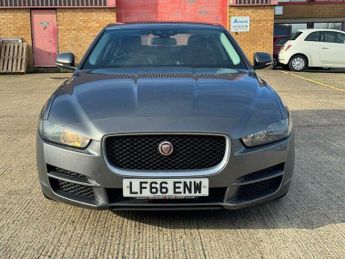 Jaguar XE 2.0d Prestige Saloon 4dr Diesel Auto Euro 6 (s/s) (180 ps)