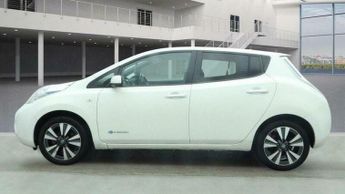 Nissan Leaf 30kWh Tekna Auto 5dr