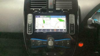 Nissan Leaf 30kWh Tekna Auto 5dr