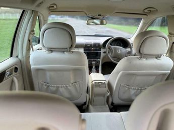 Mercedes-Benz C Class 1.8 C180 Kompressor Elegance SE 5dr