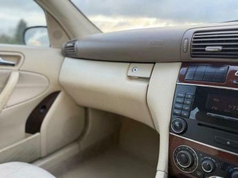 Mercedes-Benz C Class 1.8 C180 Kompressor Elegance SE 5dr