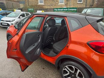 Renault Captur 1.5TD DYNAMIQUE MEDIA NAV DCI, AUTO, DIESEL, ORANGE WITH BLACK R