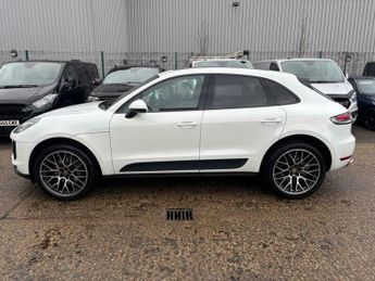 Porsche Macan 2.0T PDK 4WD Euro 6 (s/s) 5dr