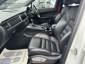 Porsche Macan 2.0T PDK 4WD Euro 6 (s/s) 5dr