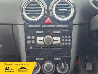 Vauxhall Corsa 1.4 16V SRi Euro 5 3dr
