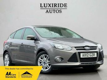 Ford Focus 1.0T EcoBoost Titanium Euro 5 (s/s) 5dr