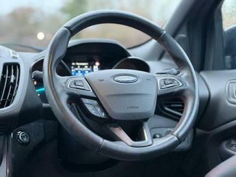 Ford Kuga 1.5T EcoBoost ST-Line X Auto AWD Euro 6 (s/s) 5dr