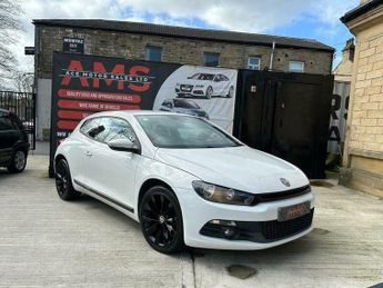 Volkswagen Scirocco 2.0 TDI BlueMotion Tech GT Euro 5 (s/s) 3dr (Leather, Nav)