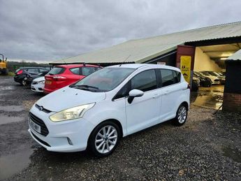 Ford B Max TITANIUM