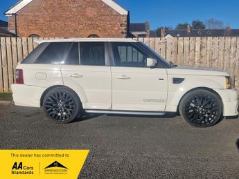 Land Rover Range Rover Sport TDV8 HSE E4