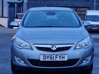 Vauxhall Astra 2.0 CDTi SE Auto Euro 5 5dr
