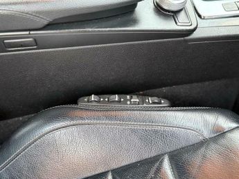 Mercedes-Benz E Class 3.0 E350 CDI V6 BlueEfficiency Sport G-Tronic Euro 5 2dr