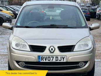 Renault Scenic 2.0 VVT Privilege 5dr