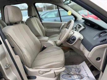 Renault Scenic 2.0 VVT Privilege 5dr