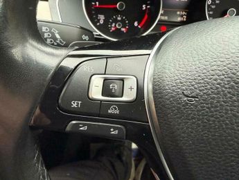 Volkswagen Passat 2.0 BiTDI BlueMotion Tech GT DSG 4Motion Euro 6 (s/s) 4dr