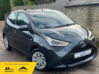 Toyota AYGO VVT-I X-PLAY