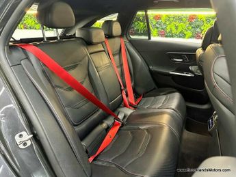 Mercedes C Class AMG C 43 4MATIC PREMIUM PLUS [HUGE SPEC