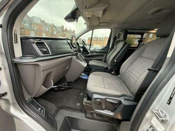 Ford Tourneo Custom 2.0 320 EcoBlue Titanium Auto L2 Euro 6 (s/s) 5dr