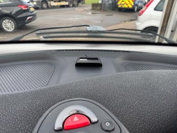 Smart ForTwo 0.7 City Passion Hatchback 3dr Petrol Automatic (113 g/km, 61 bh