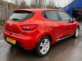 Renault Clio 1.5 dCi Dynamique MediaNav Hatchback 5dr Diesel Manual Euro 5 (s