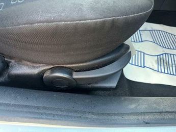 Ford Fiesta 1.25 LX 5dr