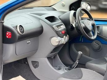 Toyota AYGO 1.0 VVT-i Blue Euro 4 3dr