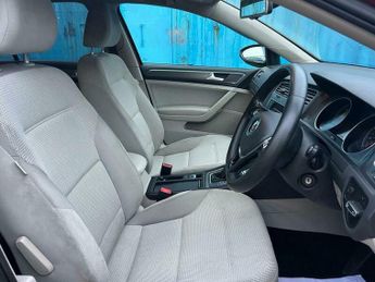 Volkswagen Golf 2.0 TDI BlueMotion Tech SE DSG Euro 5 (s/s) 5dr