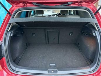 Volkswagen Golf 2.0 TDI BlueMotion Tech SE DSG Euro 5 (s/s) 5dr