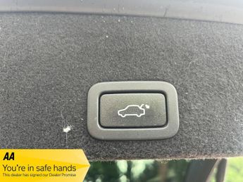 Volvo XC60 D4 R-DESIGN LUX NAV (FSH-LEATHER)