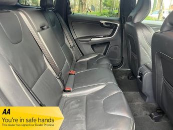 Volvo XC60 D4 R-DESIGN LUX NAV (FSH-LEATHER)