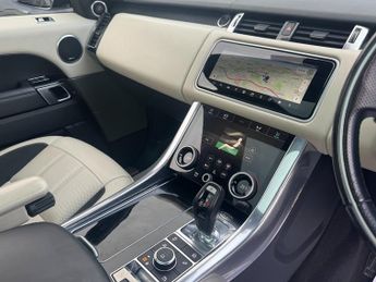 Land Rover Range Rover Sport 3.0 SD V6 HSE Dynamic SUV 5dr Diesel Auto 4WD Euro 6 (s/s) (306 