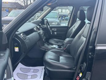 Land Rover Discovery 3.0 SD V6 Graphite SUV 5dr Diesel Auto 4WD Euro 6 (s/s) (256 bhp