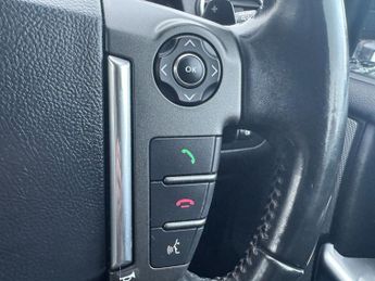 Land Rover Discovery 3.0 SD V6 Graphite SUV 5dr Diesel Auto 4WD Euro 6 (s/s) (256 bhp