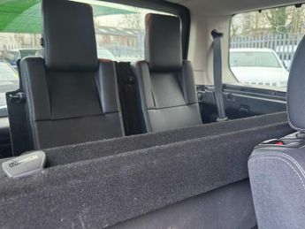 Land Rover Discovery 3.0 SD V6 Graphite SUV 5dr Diesel Auto 4WD Euro 6 (s/s) (256 bhp