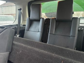 Land Rover Discovery 3.0 SD V6 Graphite SUV 5dr Diesel Auto 4WD Euro 6 (s/s) (256 bhp