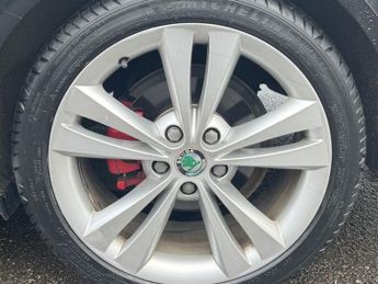 Skoda Octavia 2.0 TFSI vRS Estate 5dr Petrol Manual Euro 5 (200 ps)