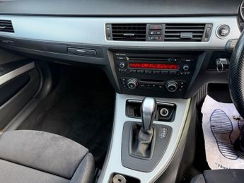 BMW 3 SERIES 318d M SPORT