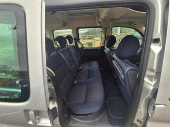 Citroen Berlingo 1.6 TD Desire Multispace MPV 5dr Diesel Manual (143 g/km, 74 bhp