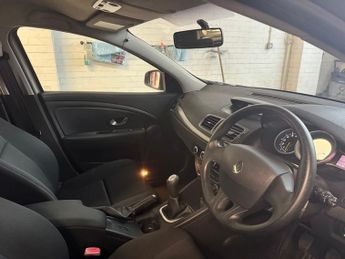 Renault Megane EXPRESSION VVT