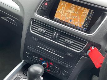 Audi Q5 2.0 TDI SE SUV 5dr Diesel S Tronic quattro Euro 4 (170 ps)