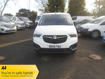 Vauxhall Combo 2019 L2H1 2300 EDITION S/S NO VAT CAMBELT HAS JUST BEEN REPLACED