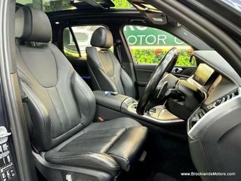 BMW X5 XDRIVE30d M SPORT [2X BMW SERVICES & GREAT SPEC]