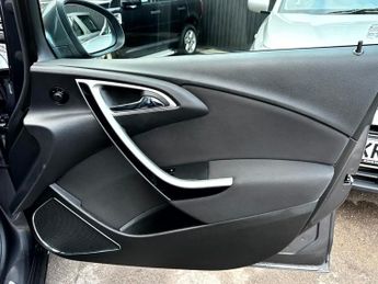 Vauxhall Astra SRI CDTI - AUTOMATIC, FULL SERVICE HISTORY, 78267 MILES, 2 FORME