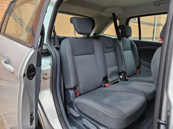 Ford C-Max GRAND ZETEC TDCI