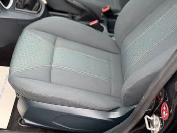 Ford Fiesta 1.4 Zetec Hatchback 5dr Petrol Manual (133 g/km, 94 bhp)